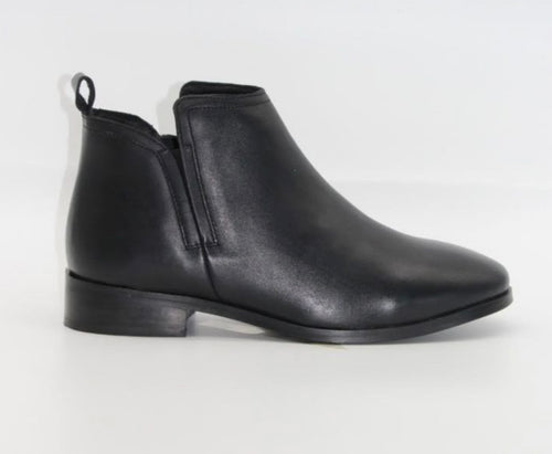 Human Premium Leather Sine Ankle Boot Black