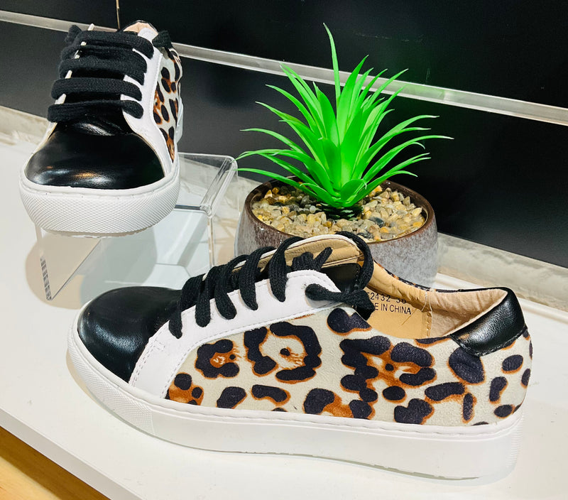 Leopard Print Lace-Up Sneaker