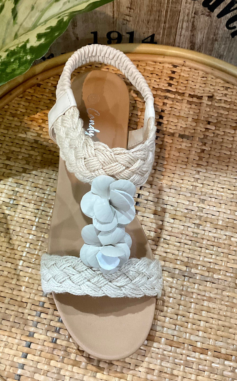 Cream flower wedge sandals